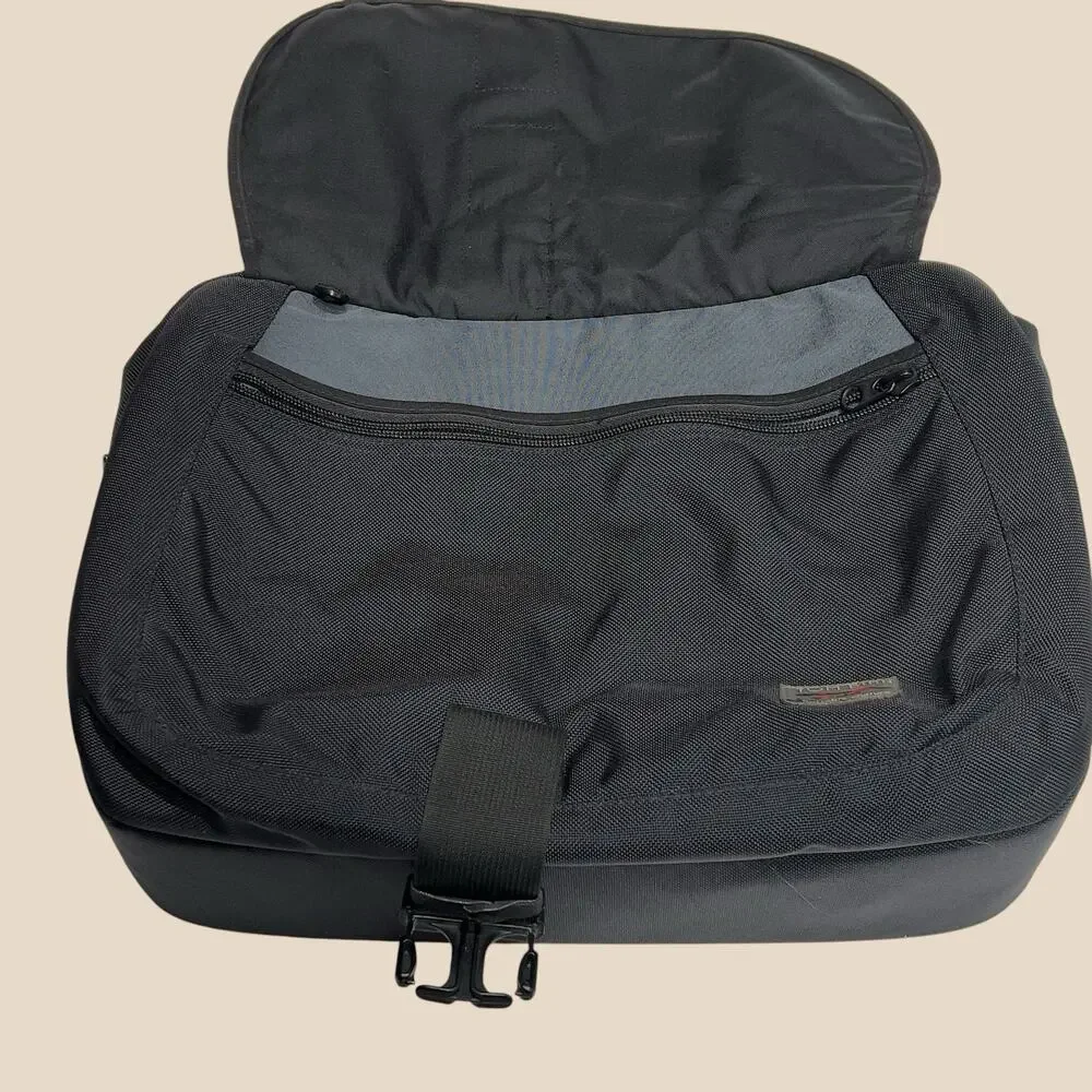 Tom Bihn Zephyr Travel Bag One Size Black Red Shoulder Messenger- NO STRAP